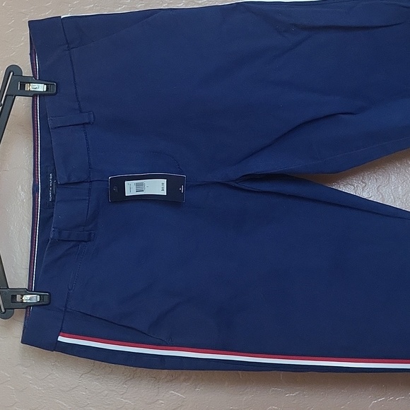 Tommy Hilfiger Pants - Tommy Hilfiger Hampton Chino Pants Stretch Slim Side Stripe Preppy Casual size 6